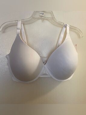 Victoria’s Secret Pink Wear Everywhere Push Up Bra White 42G Padded New NWT $37
